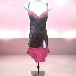 Chic Silk Black and Pink Lace Chemise Push Up 2 Pc Set Size Small.